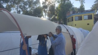 Çadır kentte rüzgar zor anlar yaşattı