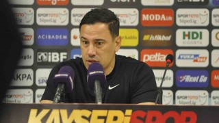 Çağdaş Atan: Gemiyi sağ salim karaya yanaştırdık