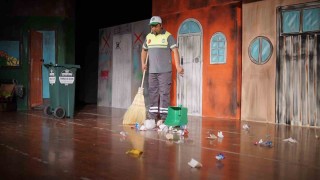 Çöp Avcısı miniklerle buluştu