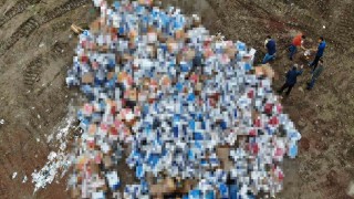 Çorum KOM ekipleri tarafından ele geçirilen sahte içki ve sigaralar imha edildi