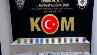 Çorum polisinden kaçak silah ve sigara operasyonu