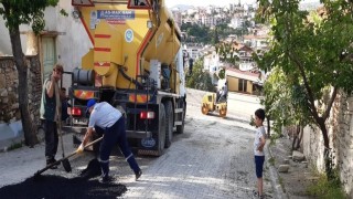 Demircideki selin izleri büyükşehir belediyesi tarafından siliniyor