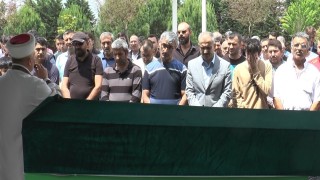 Denizde boğulan üniversite öğrencisi son yolculuğuna uğurlandı