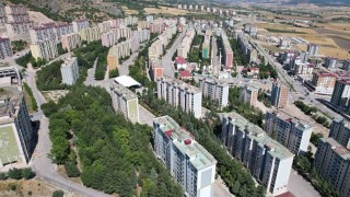 Depremde 150 blok ağır hasar aldı, yeni konutları aynı yere istiyorlar