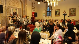 Depremzedeler için düzenlenen Cemal Safi Şiir Yarışmasında 3 bin şiir yarıştı