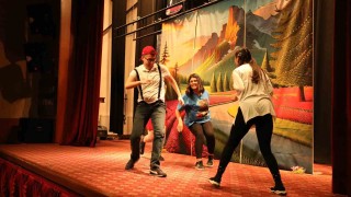 Develide çocukların karne hediyesi ‘Körebe oyununa yoğun ilgi