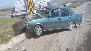 Dikkatsizlik kazaya neden oldu 3 yaralı