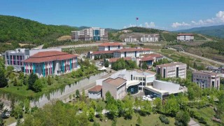 Düzce Üniversitesinden kadın erkek eşitliği