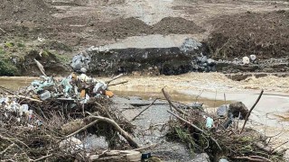 Düzcede sağanak sebebiyle 2 köprü yıkıldı