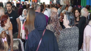 Edirneye akın eden Bulgar turistler gözünü açtı