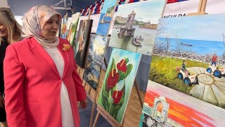 El emeği ürünleri sergilediler