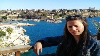 Eşi tarafından katledilen 3 çocuk annesi son yolculuğuna uğurlandı