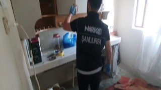 Evinde uyuşturucu bulunan zanlı tutuklandı