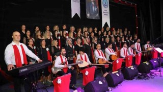 Fatsada kadın koro ekibinden halk müziği konseri