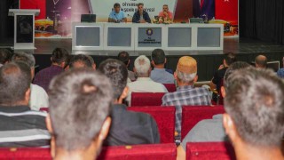 Fıstık ve ceviz aşısı yapan personel eğitime alındı