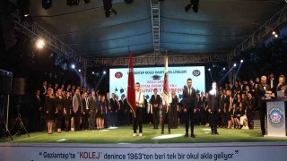 Gaziantep Kolej Vakfında mezuniyet heyecanı