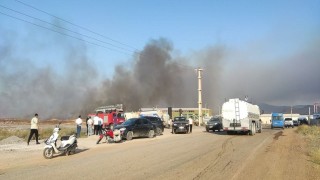 Gaziantepte tarla yangını Doğalgaz Dağıtım Merkezini tehdit ediyor