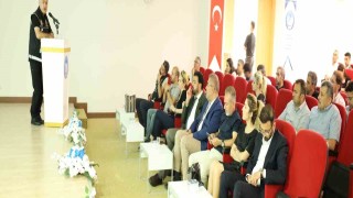 GİBTÜde uyuşturucu ile mücadele konferansı düzenlendi