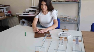 Görme engelli öğrenciden takı tasarımında muhteşem eserler
