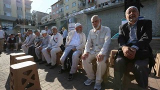 Hacı adayları kutsal topraklara uğurlandı