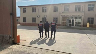 Hakkında kesinleşmiş hapis cezası bulunan 2 şüpheli tutuklandı