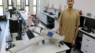 Hedefi günlerce durmadan uçabilmesi, başardığı takdirde çağ atlatacak