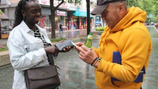 Her gören Afrikalı zannediyor, gerçeği öğrenince şaşkına dönüyor