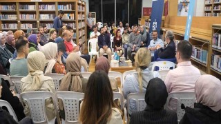 İki önemli yazar okurlarıyla buluştu