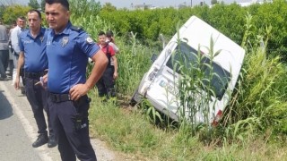 İşçi servisleri çarpıştı: 2 yaralı