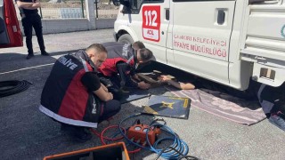 İtfaiye personellerine trafik kazalarına müdahale eğitimi