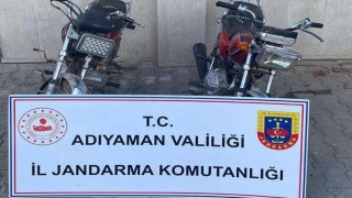 Jandarma, 2 adet çalıntı motosiklet ele geçirdi
