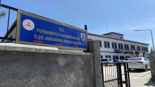 Jandarma karakol komutanı evinde ölü bulundu