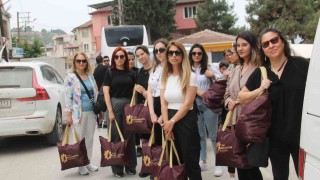 Kadın sanayiciler Hatayda depremzedelere dokundu