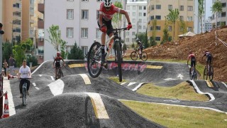 Kahramanmaraşlı Milli pedallar büyükşehirin parkurunda piste çıktı
