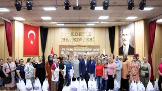 Karakılçık buğdayından elde edilen unlar, kadın kooperatiflere hediye edildi