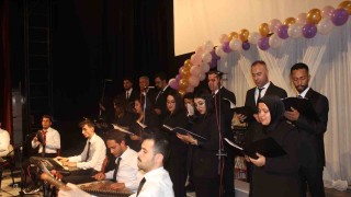 Karapınarda Türk Halk Müziği konseri