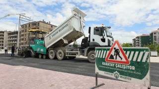 Karatay Belediyesi yol ve asfalt çalışmalarını sürdürüyor