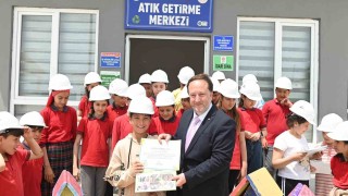 Karesi Atık Getirme Merkezi öğrencileri ağırladı