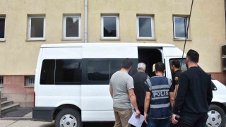 Kastamonuda 38 adrese eş zamanlı operasyon: 11 gözaltı