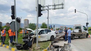 Kastamonuda iki ayrı trafik kazasında 6 kişi yaralandı