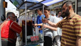 Kavurucu sıcakların vazgeçilmezi meyan şerbeti