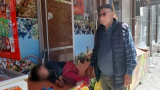 Kaybolan çocuğa esnaf sahip çıktı