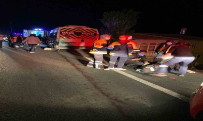 Kayseride feci kaza: 3 ölü, 16 yaralı