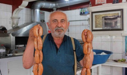 Kayseride kurban etleri sucuk oluyor