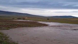 Kayseride sağanak sele döndü, mahalleleri su bastı