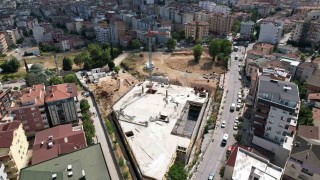 Kent meydanında otoparkın kaba inşaatı tamam