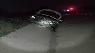 Keşanda bariyere çarpan otomobilin sürücüsü yaralandı