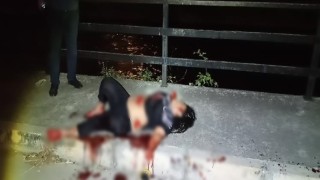 Kıskançlık krizine girdi, sevgilisini defalarca bıçaklayarak ağır yaraladı