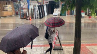 Kocaelide sağanak etkili oluyor