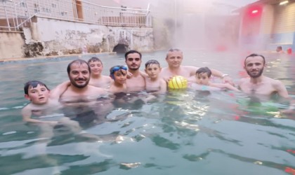 Köydeki kaplıcaya ilgi